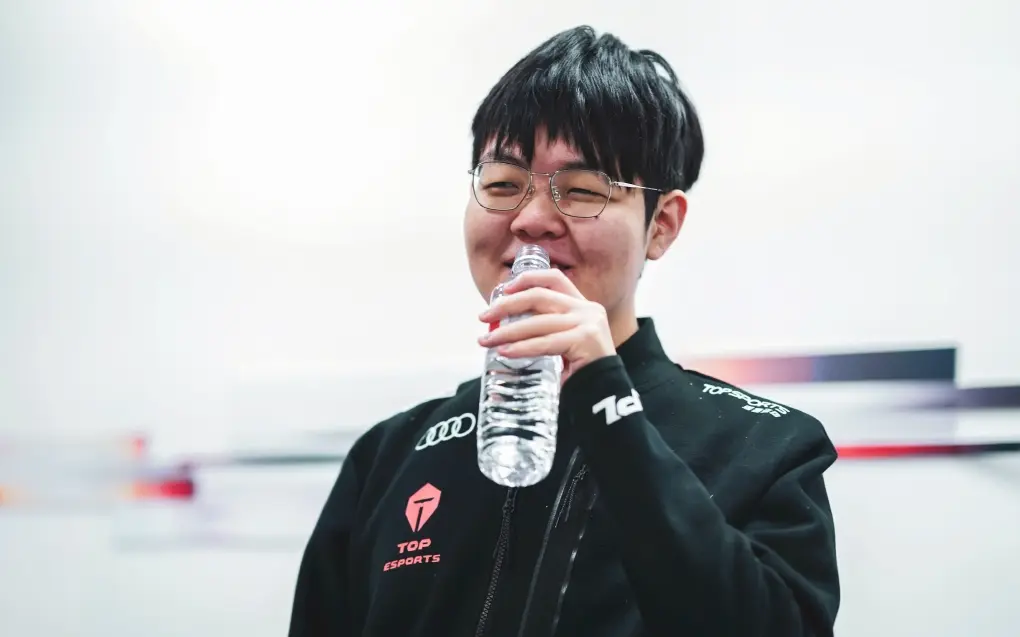 JackeyLove遭遇十五连败,日本队教练面临压力!的简单介绍 JackeyLove遭遇十五连败,日本队教练面临压力!的简单介绍