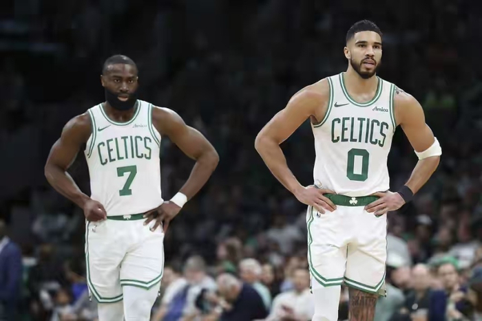 KAIYUN-包含西亚卡姆巅峰对决，塔图姆与80激战老鹰分钟，挺进下一轮胜负难料！的词条